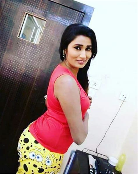 hot bhabhi xxx pic|Sexy Indian nude bhabhi photo gallery 